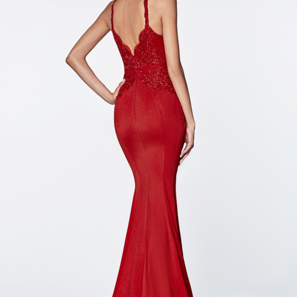 Red Deep Neckline Open Back Leg Slit CDCF319 - Picture 3 of 3